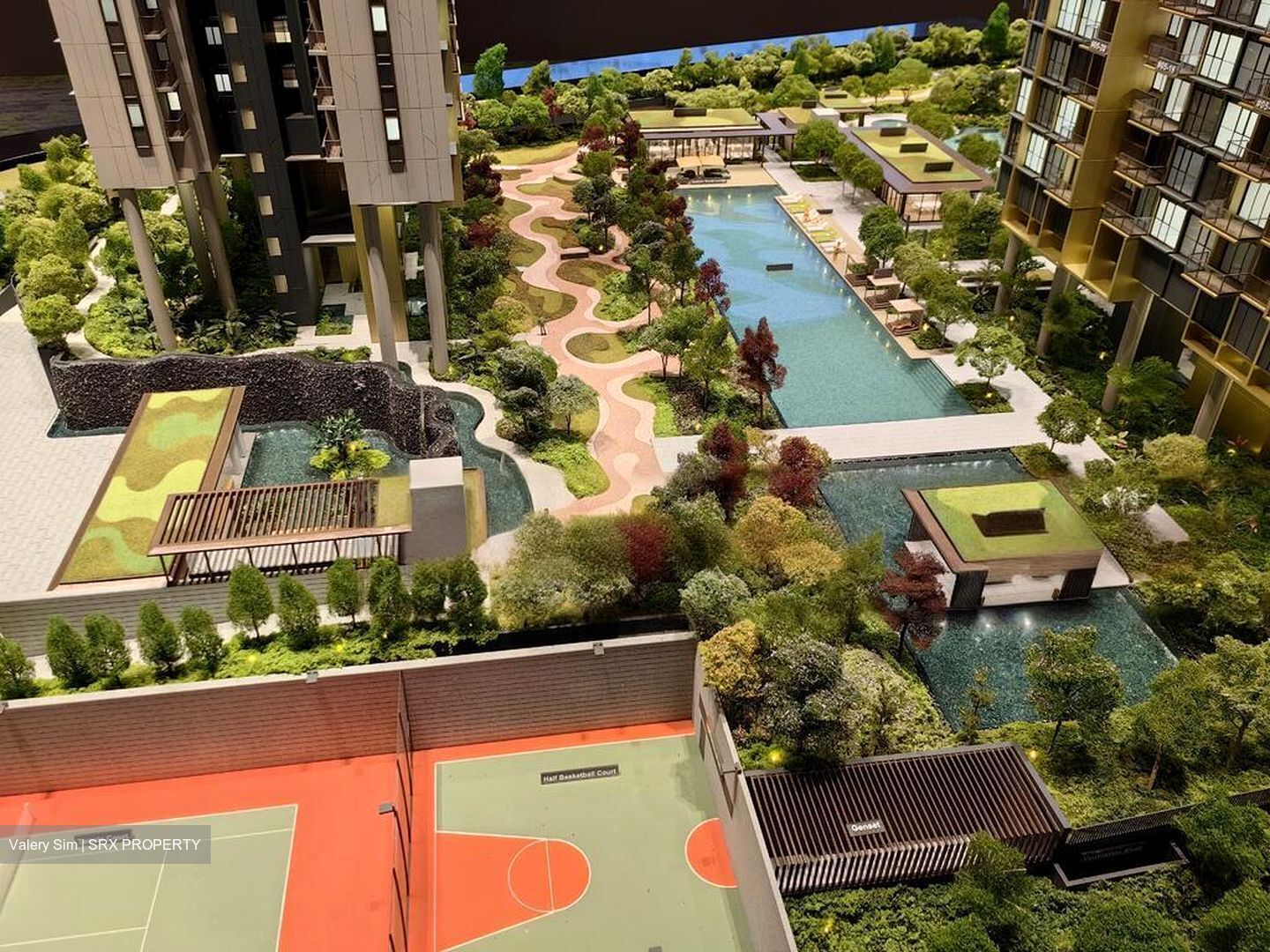 Pine Grove (D21), Condominium #479851611